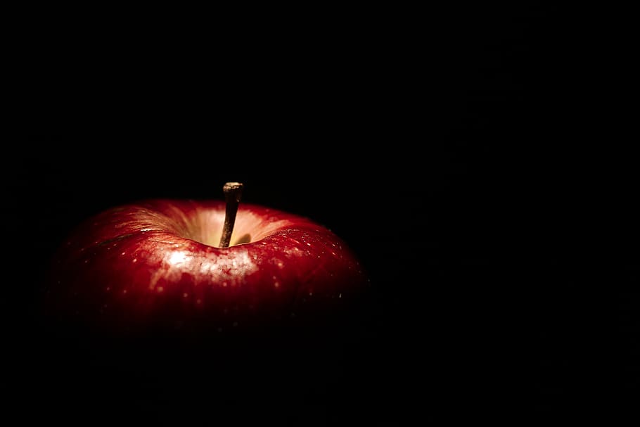 apple, dramatic, fruit, red, healthy, lowkey, studio shot, healthy eating, food, black background