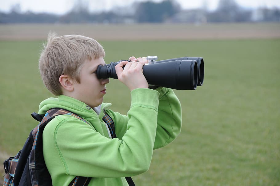 boy holding binoculars, Binoculars, Researchers, Young People, green, spy, espionage, nsa, zoom, watch