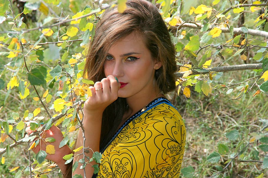 close, woman, yellow, shirt, surrounded, plants, girl, autumn, leaves, portrait