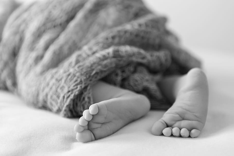 bebé, dedos de los pies, infante, pie, lindo, recién nacido, niño, pequeño, descalzo, una persona