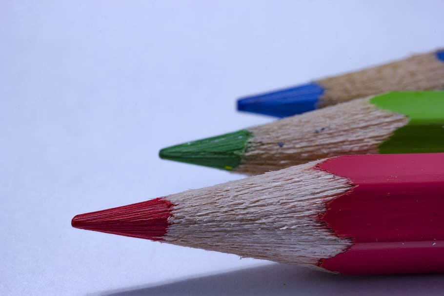 rgb, 빨강 녹색 파랑, 3 색 연필, 밝은 배경, 클로즈업, 색연필, 정물, 연필, 필기구, 미술과 공예