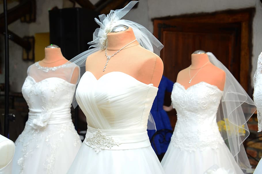 three, white, dresses, mannequin, wedding dress, wedding, para, bride, marriage, a new way of life