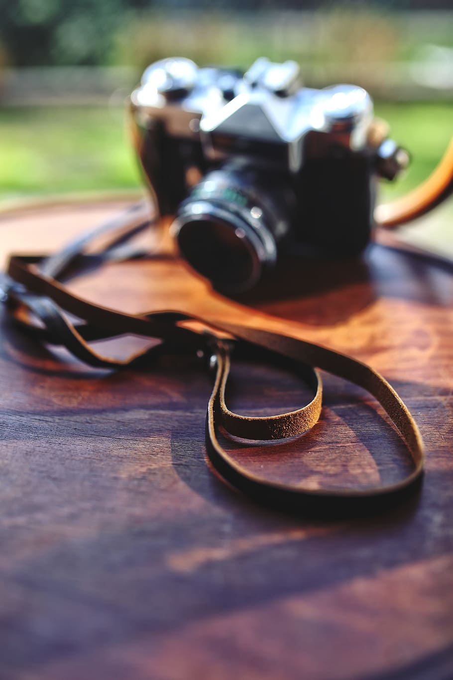 leather, strap, camera, vintage, old, wooden, zenit, selective focus, close-up, table