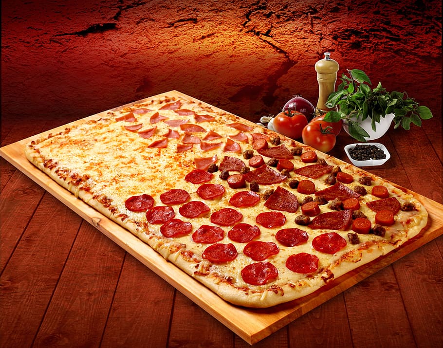 pepperoni pizza, tray, Pizza, Cheese, Ham, Food, Bib, pizza, cheese, bib pizza, four seasons