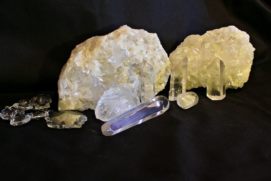 rock crystal, crystal, crystal quartz, quartz, pure quartz, mineral, transparent, clear, reflexes, gem