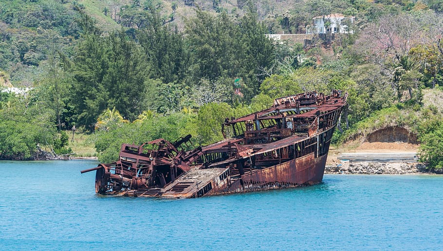 ship wreck, boat, mahogany bay, honduras, nature, outdoor, scenic, tropical, caribbean, tourism