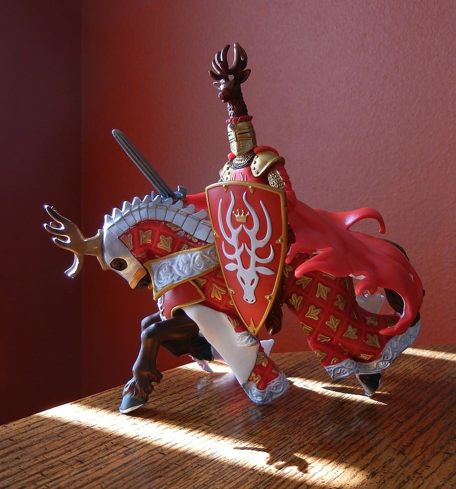 knight, horse, battle armour, toy collectible, medieval, armor, helmet, soldier, warrior, rider