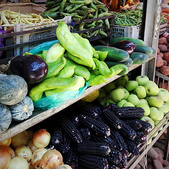 fruit-vegetables-market-sunday-royalty-free-thumbnail.jpg