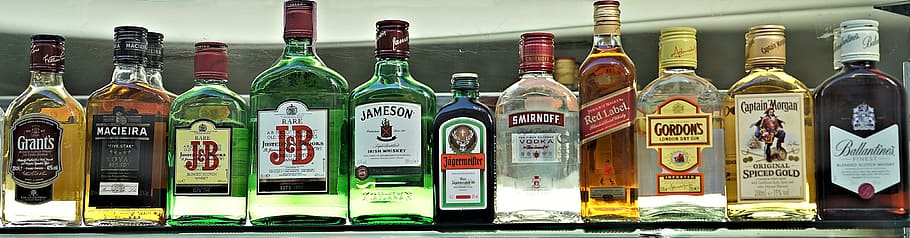 assorted-brand bottle lot, alcoholic, drinks, spirits, alcohol, whiskey, whisky, gin, rum, bottle