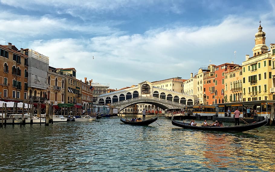 Venice, Gondola, Italy, Water, Gondolier, rialto bridge, evening, city, citytrip, boating