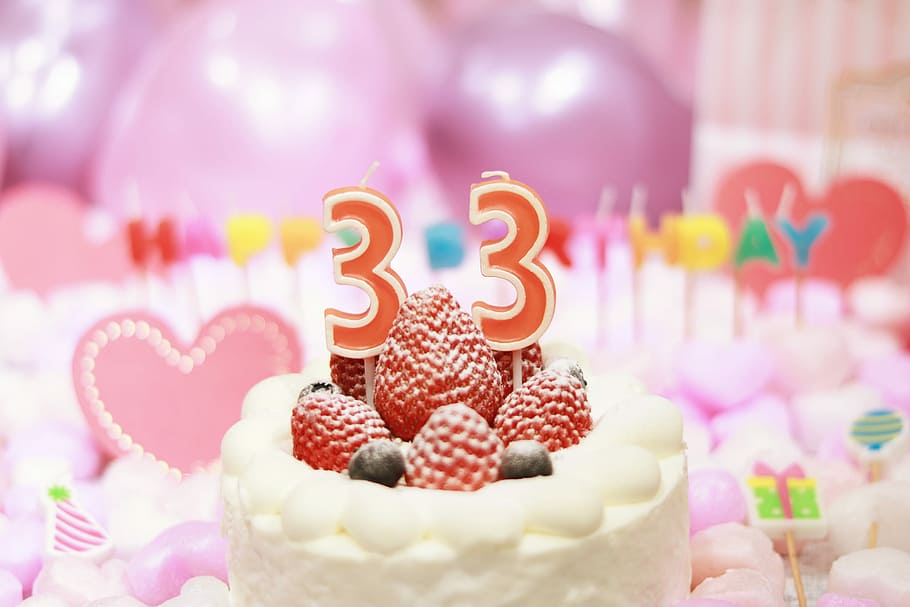 white, short, cake, Strawberry, dessert, food, sweet Food, cupcake, celebration, birthday