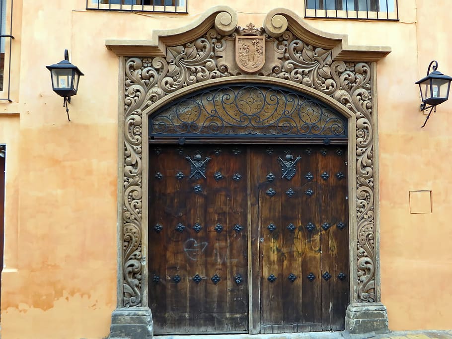 Mexico, Chiapas, San Pedro, Portal, colonization, sculptures, architecture, door, entrance, building exterior