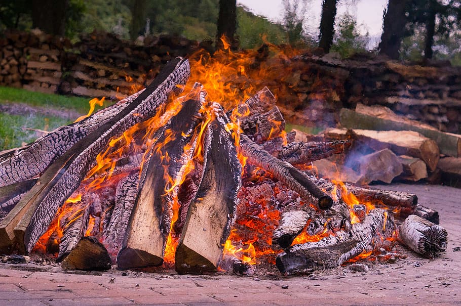 fire, hot, wood, beech wood, potato fire, potato roast, sauerland, hochsauerland, kindle, smoke