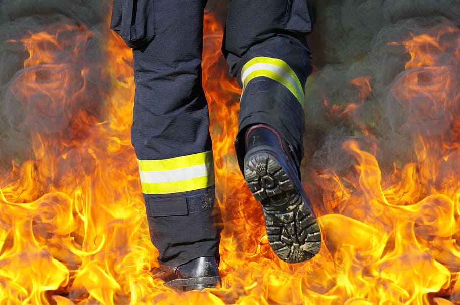 pair, black, boots, fire, fireman, to walk, hot, fire - natural phenomenon, burning, heat - temperature