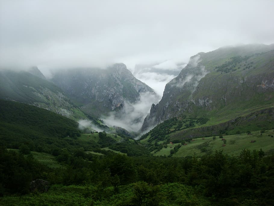 asturias, kenaikan, puncak, urriellu, desa, gunung, pendakian gunung, hiking, alam liar, swasembada