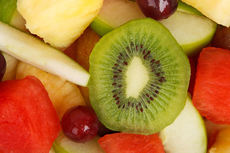slice of kiwi, apple, colorful, dessert, diet, food, fresh, fruit, grape, background