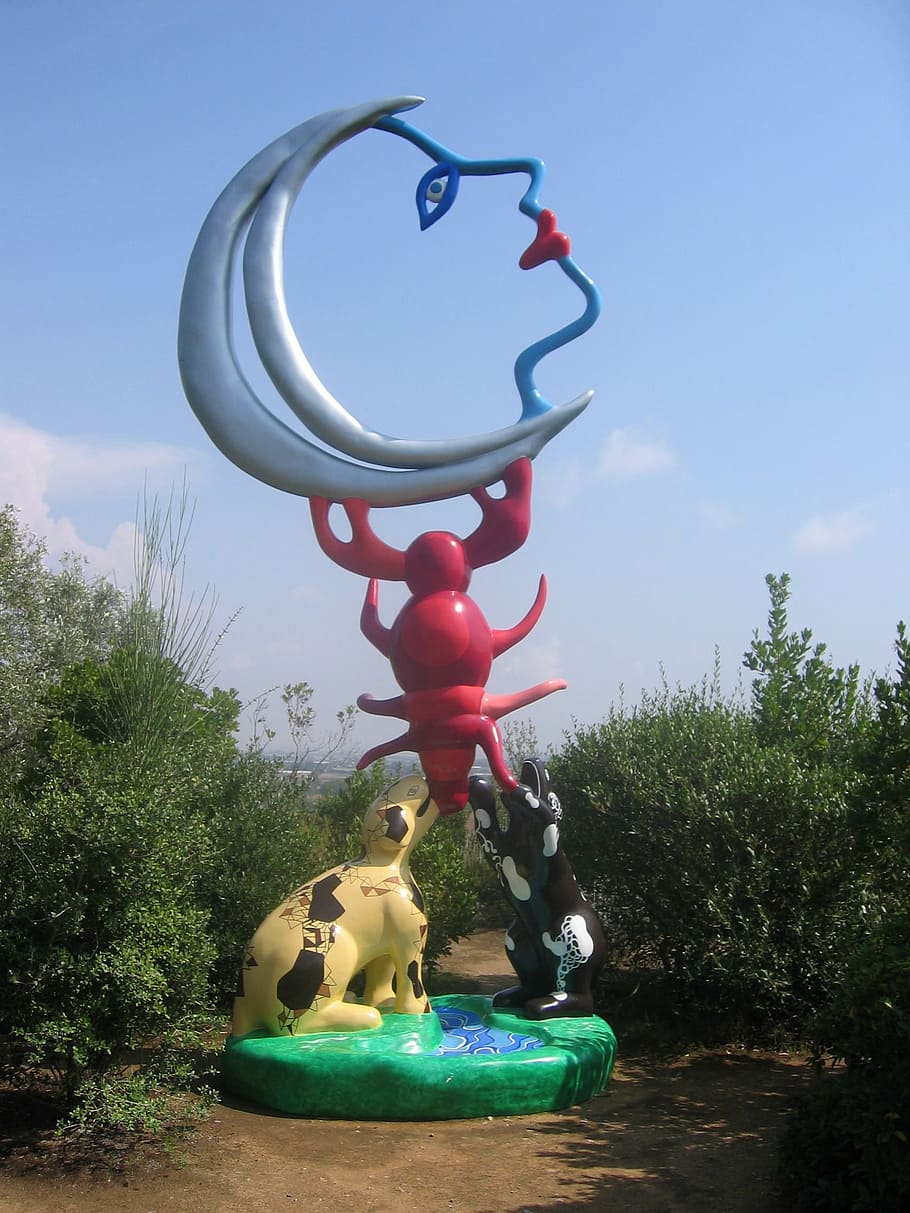 moon, sculpture, tarot garden, italy, niki de saint phalle, garden of tarot, il giardino dei tarocchi, art, representation, sky