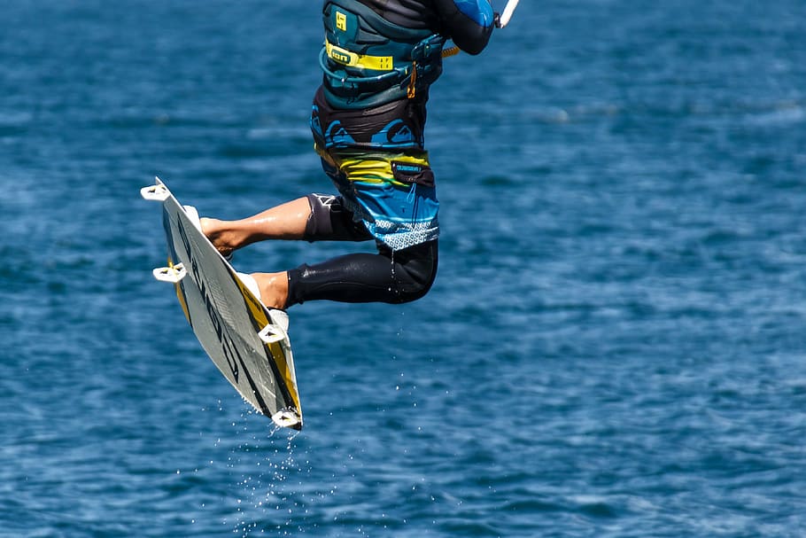 person, riding, wakeboard, body, water, kite surfing, kitesurfing, water sports, sport, windscreen