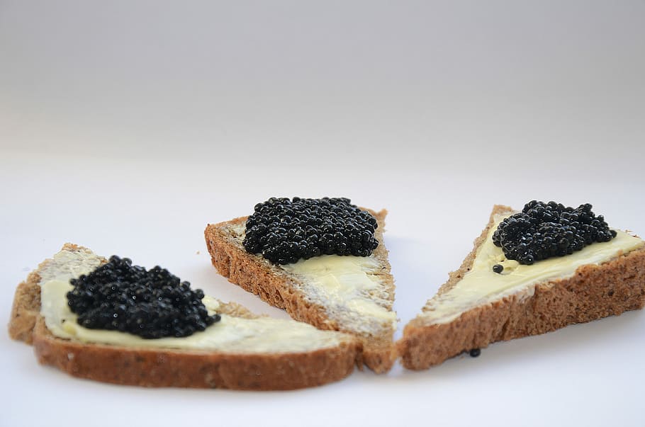 Caviar preto, sanduíche, óleo, caviar, um sanduíche, café da manhã, triângulo, alimentos doces, tiro do estúdio, Comida e bebida