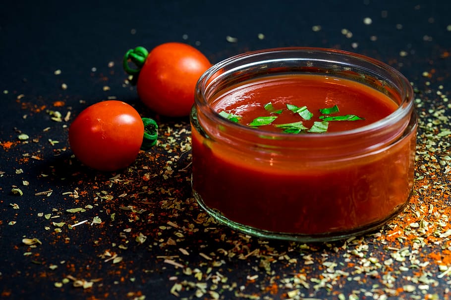 tomato sauce, glass bowl, tomato, plant, crops, fruit, red, fresh, leaves, green
