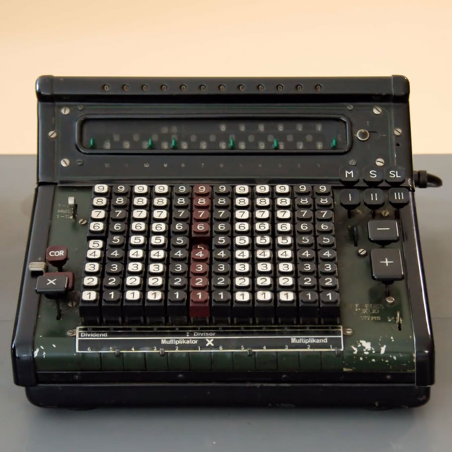 calculadora, mecánica, antigua, históricamente, llaves, porzellaneum annaburg, tecnología, equipamiento, interior, antiguo