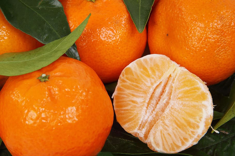オレンジの束, 柑橘類, クレメンタイン, 食品, 新鮮な果物, 健康, 分離, ジューシー, 葉, マンダリン