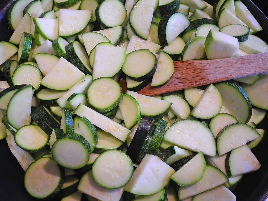 zucchini, vegetables, cooking, vegetarian, food, healthy, organic vegetables, food and drink, freshness, healthy eating