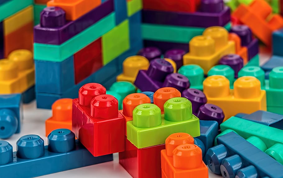 Surtido, juguetes de bloques de plástico, construcción, bloques, juego, juguete, colorido, educación, preescolar, aprendizaje
