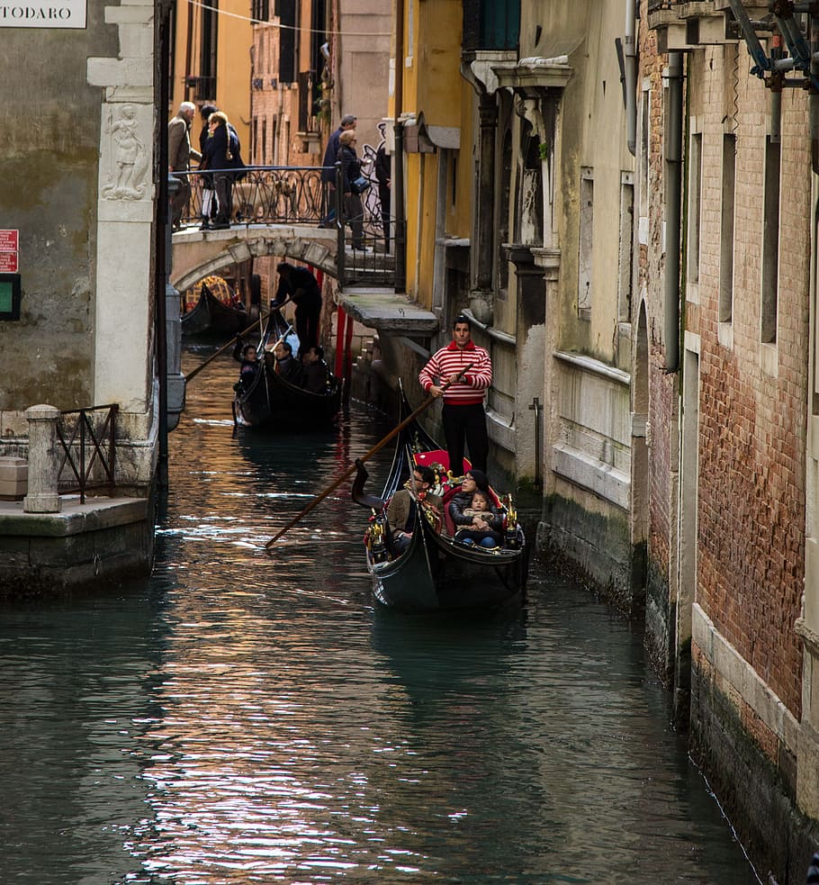 venice, gondola, italy, travel, canal, italian, venetian, city, tourism, water