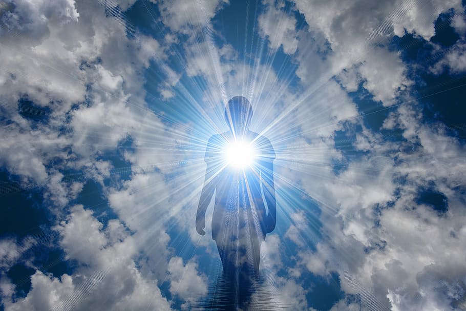 silhueta, pessoa, em pé, raios de sol, religião, meditação, fé, luz, nuvens, mulher