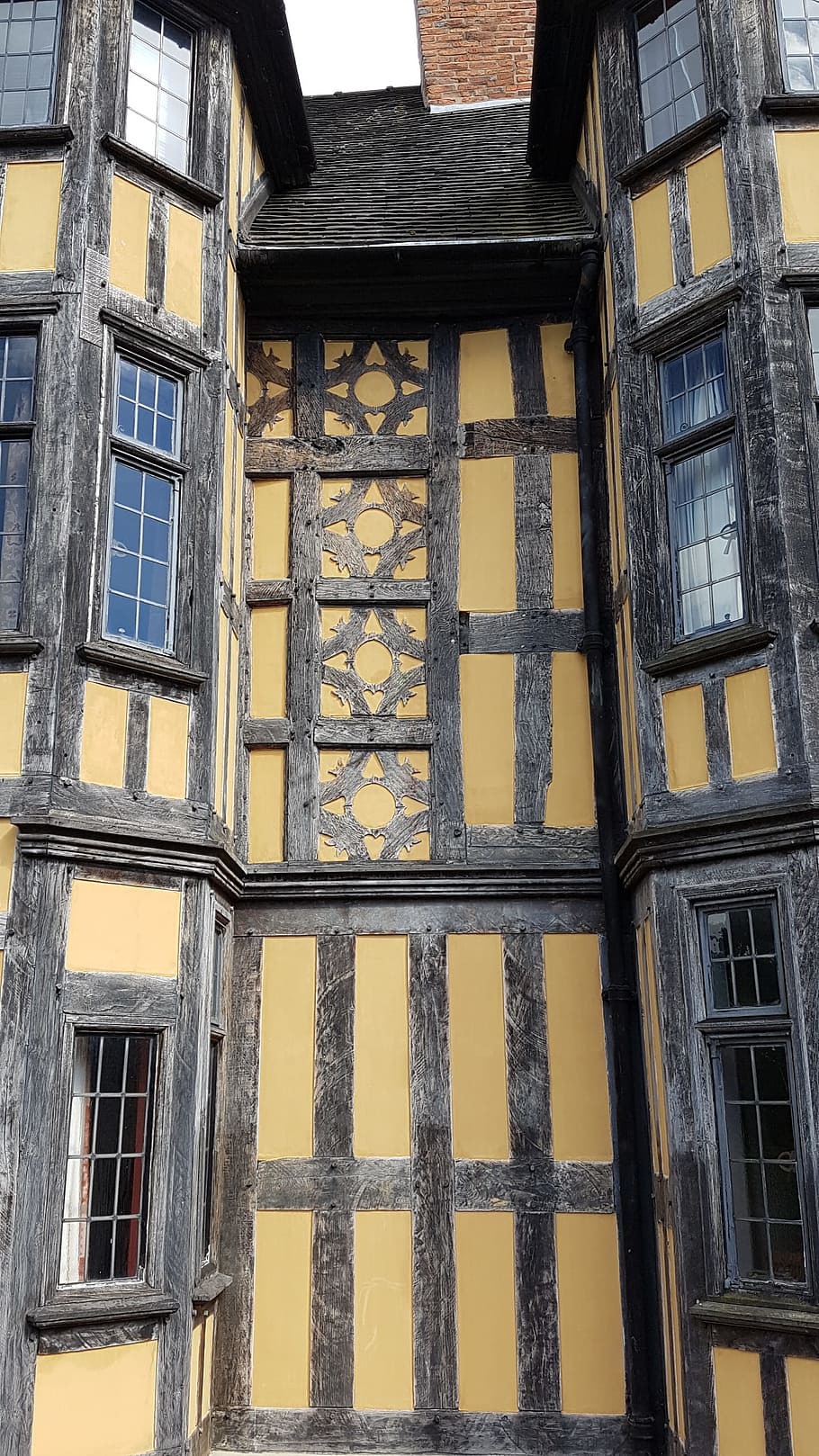 tudor, house, architecture, exterior, medieval, traditional, timbered, historic, facade, structure