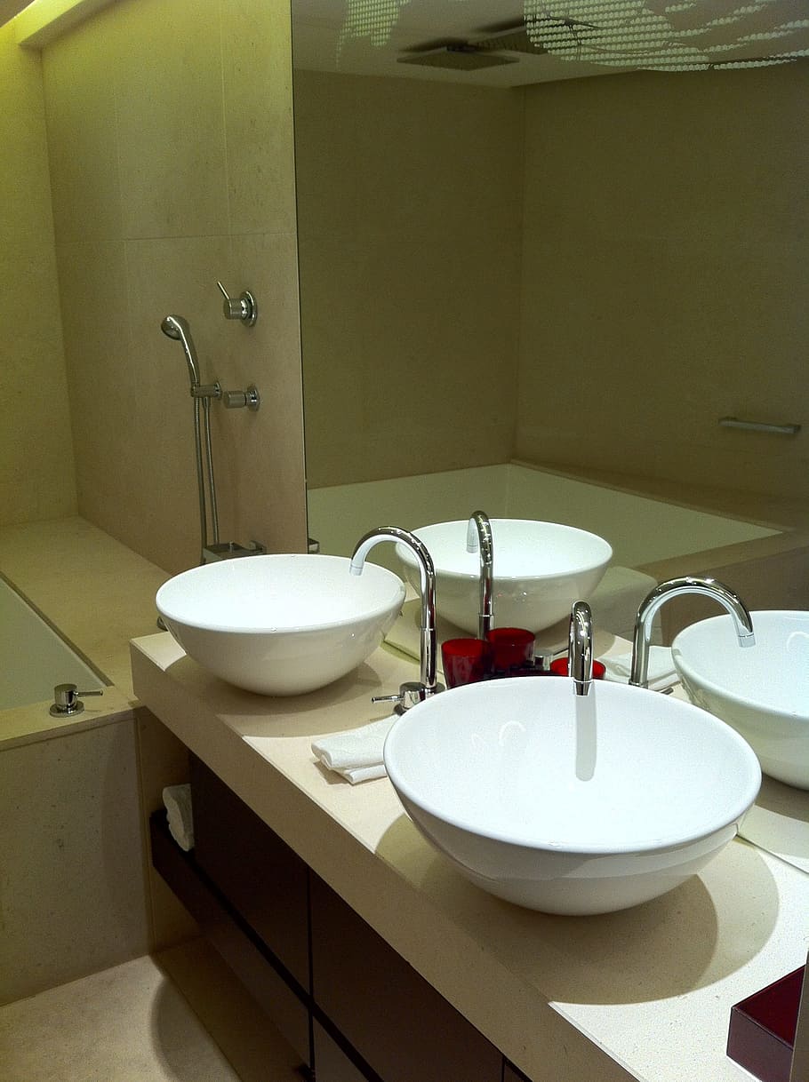 two, round, white, ceramic, sink, stainless, steel faucets, two round, stainless steel, faucets