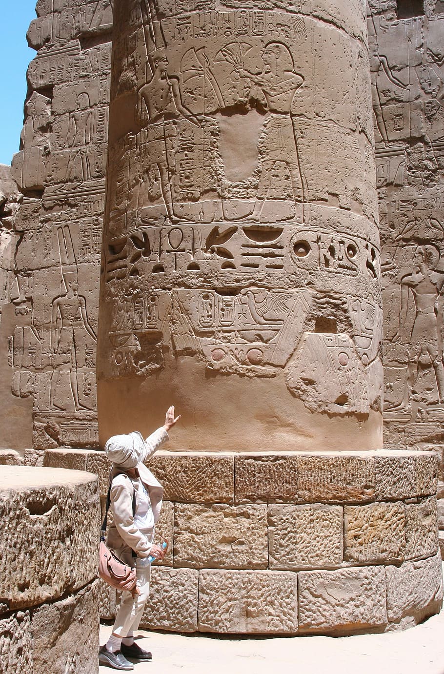 エジプト, ルクソール, カルナック神殿, 象形文字, 古代, 文明, ナイル川, 青い空, 巨石, アントマサコ
