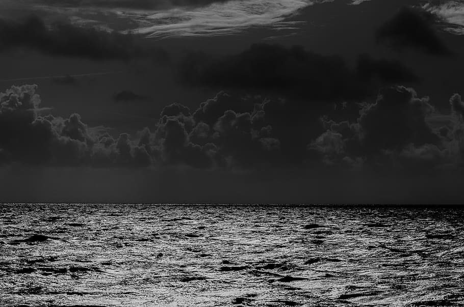 grayscale photography, body, water, cloudy, sky, thunderstorm, storm, forward, weather, clouds