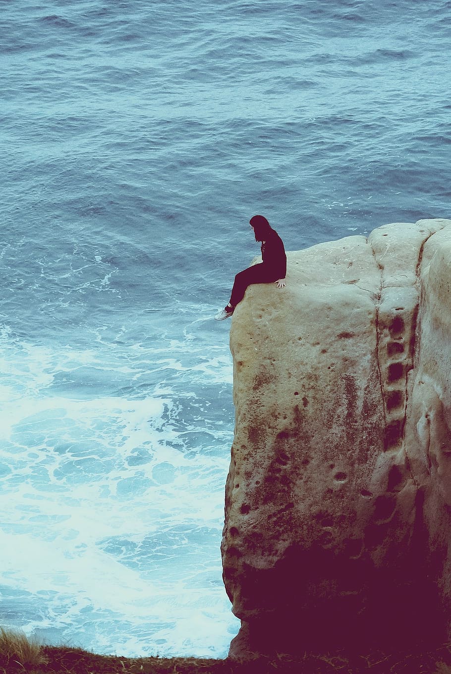 nature, water, crashing, waves, ocean, blue, sea, cliff, rocks, edge