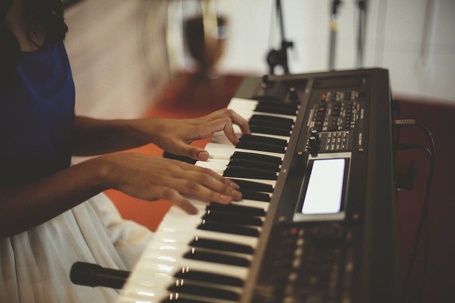 woman playing piano, woman, playing, electronic, keyboard, electric keyboard, music, instrument, musician, hands