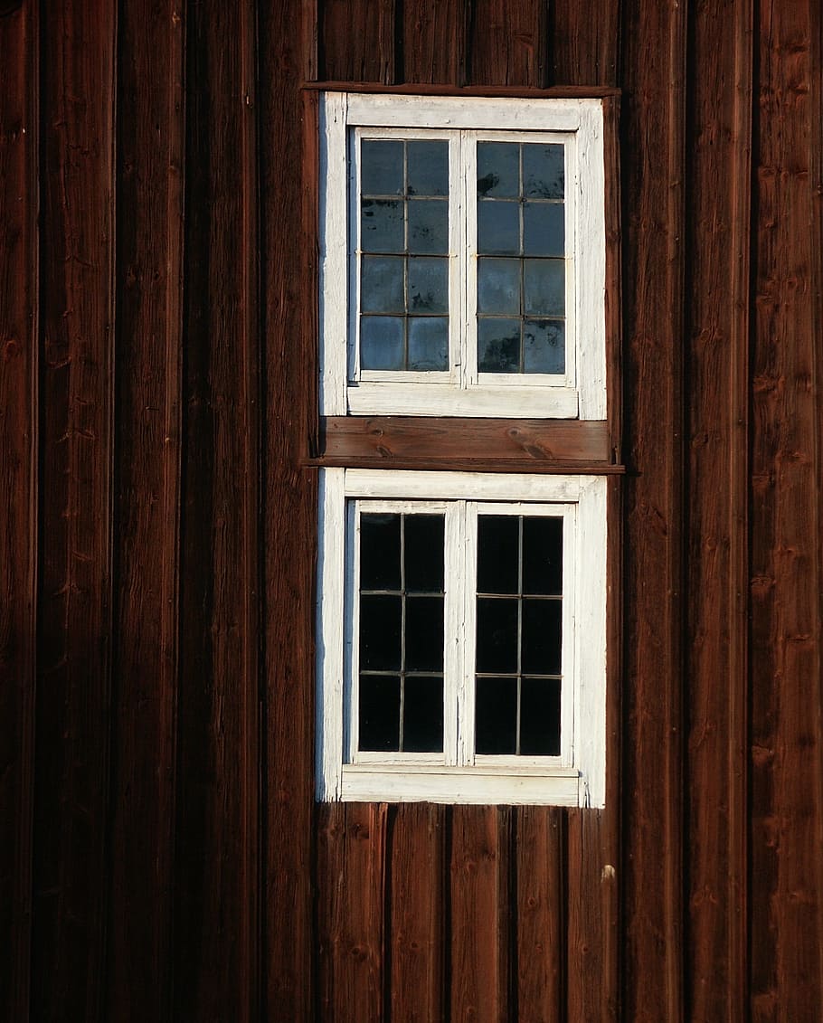 ventana, fachada, fascia de madera, edificio de madera, casa antigua, madera - material, arquitectura, estructura construida, nadie, exterior del edificio