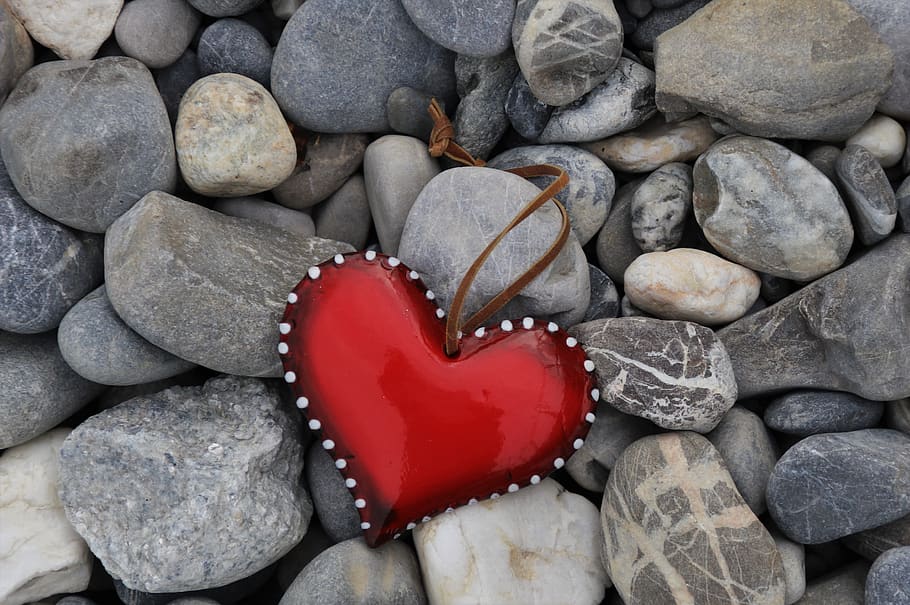 corazón rojo, piedra, mineral, rocas, romance, gris, áspero, decorativo, brillo, patrón