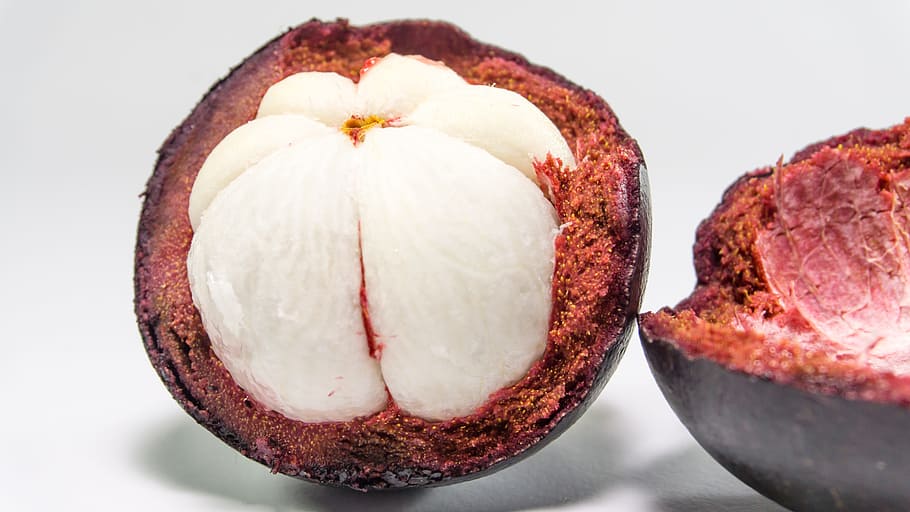cracked mangosteen fruit, Mangosteen, Fruit, Hold, Hand, mangusteen, white, tropical, isolated, background