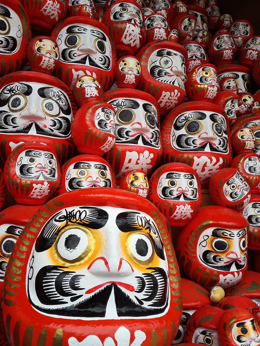 stack, white-and-red masks, dharma, daruma doll, tumbling doll, japan, mask - disguise, cultures, art and craft, large group of objects