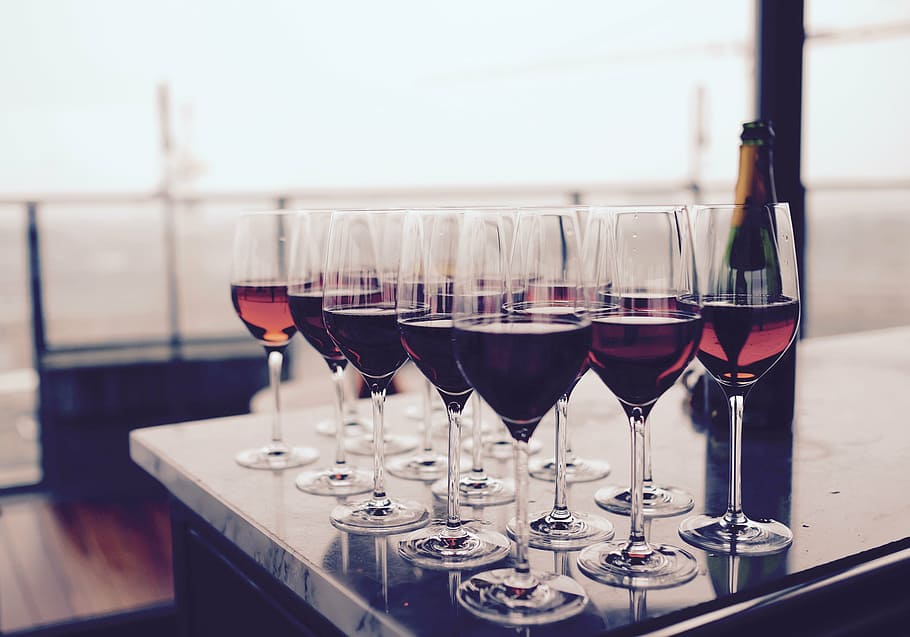 gelas anggur bening, anggur, gelas, diisi, minuman, makan, restoran, bar, pesta, anggur merah