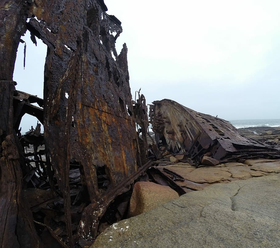 ship wreck, seashore, day time, day, time, shipwreck, desolate, rust, sand, coast