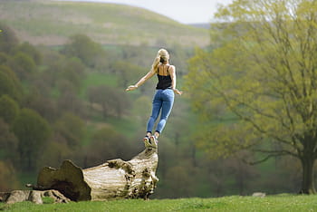 woman-meditating-buddhism-zen-royalty-free-thumbnail.jpg