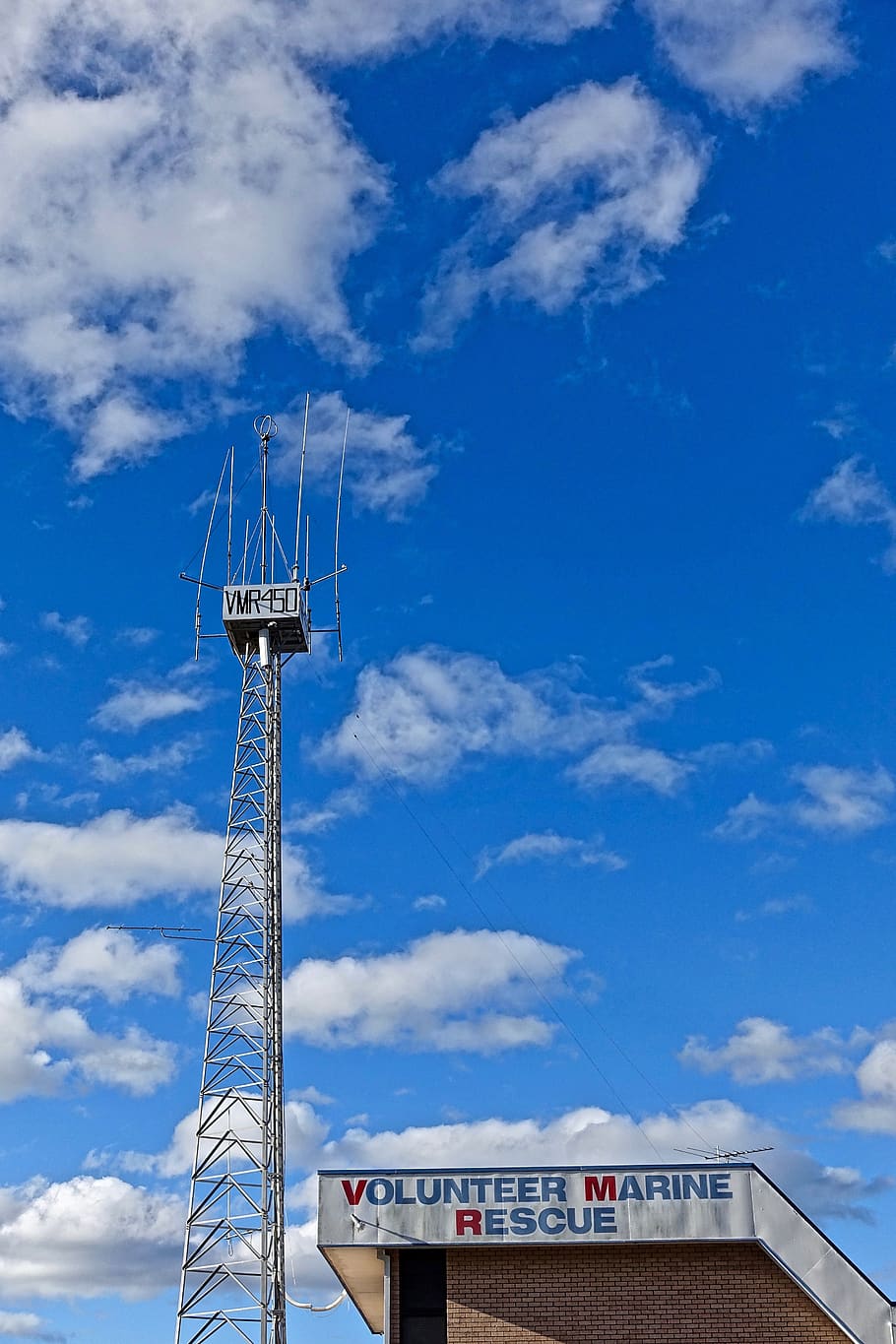 tower, communications, rescue, wireless, antenna, broadcasting, satellite, telecommunication, transmitter, signal