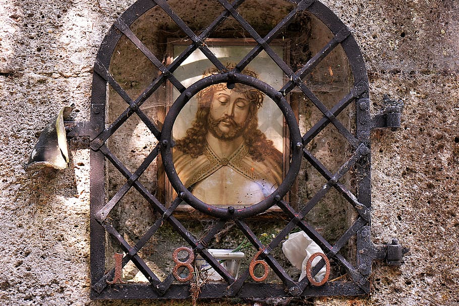 painting, jesus christ, mounted, wall, behind, black, grille, image stock, wayside cross, old