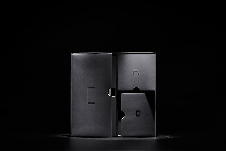 black, light, dark, box, partition, studio shot, black background, indoors, single object, metal