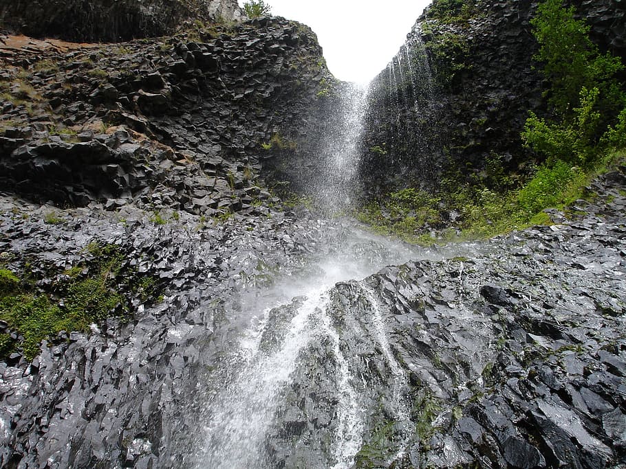 cascade du ray pic, ardeche, france, waterfall, water, basalt, basalt column, columnar basalt, stone, rock