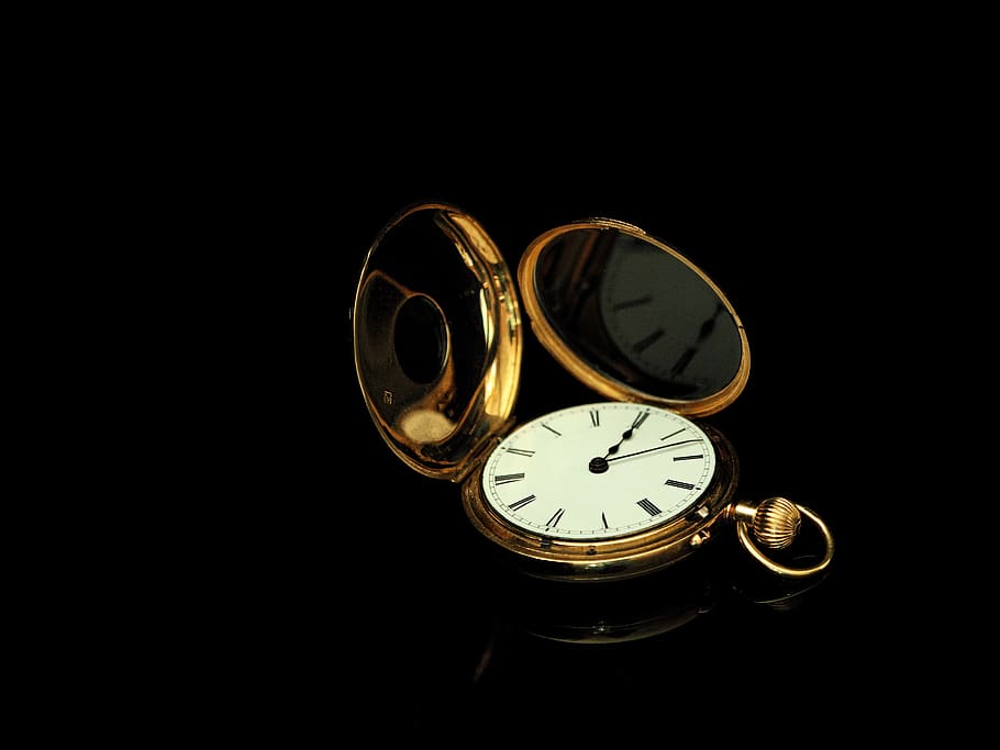 reloj, tiempo, antiguo, esfera, reflejo, oro, adentro, fondo negro, foto de estudio, espacio de la copia