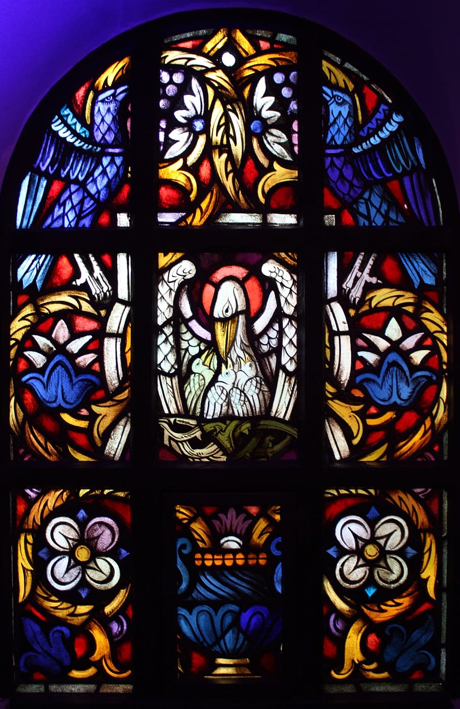 pelikan, ventana de la iglesia, ágape, jesús, amor, devoción, víctimas, cristo, corazón, vidrieras