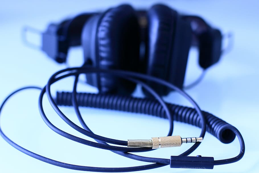 black corded headphones, headphones, music, cord, blue, connection, technology, cable, indoors, computer network